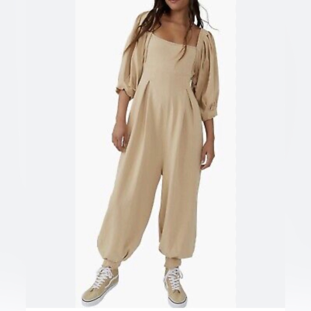 NEW Free People Lotta Love Balloon Sleeve Cotton Jersey Jumpsuit Tan/Nude